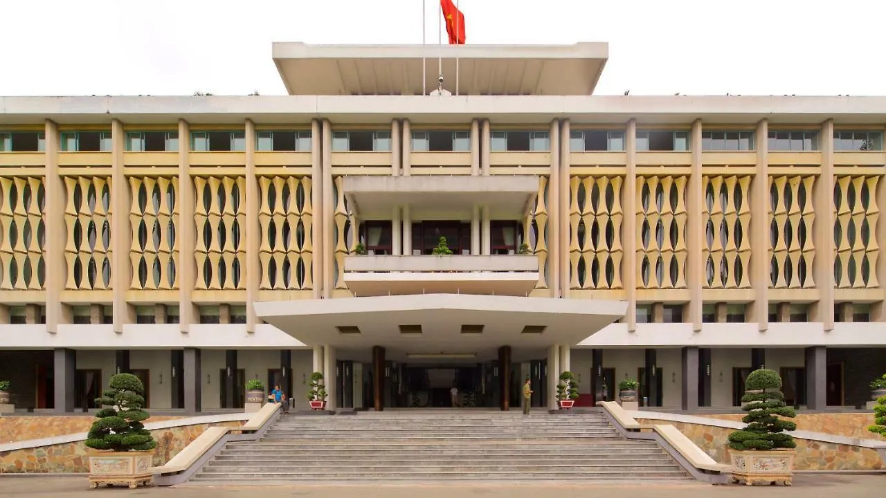 ** Hotel Reddoorz @ Le Van Sy Street Ho Chi Minh City Vietnam